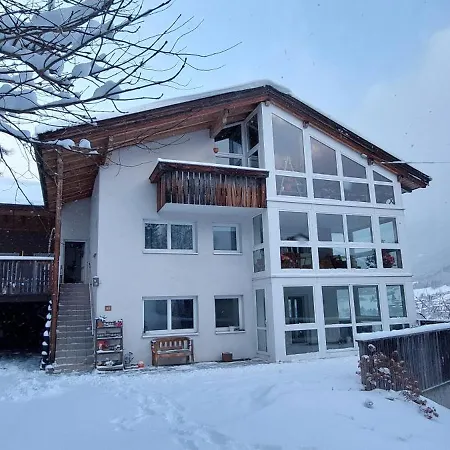 Haus Statz 48 Apartmán Matrei am Brenner